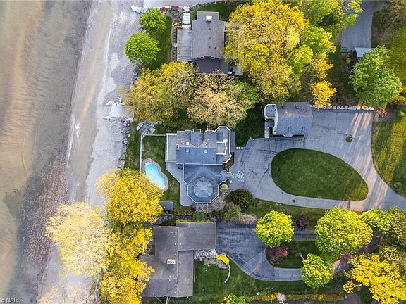 3091 Thunder Bay Rd, Fort Erie, ON L0S 1N0 | MLS #40419231 | Zillow