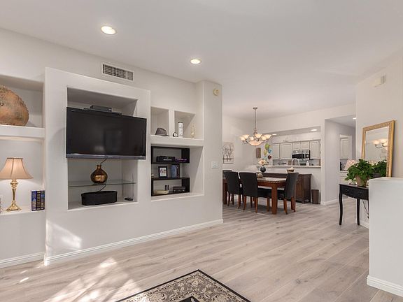 4th image of 17131 E GRANDE Boulevard #113