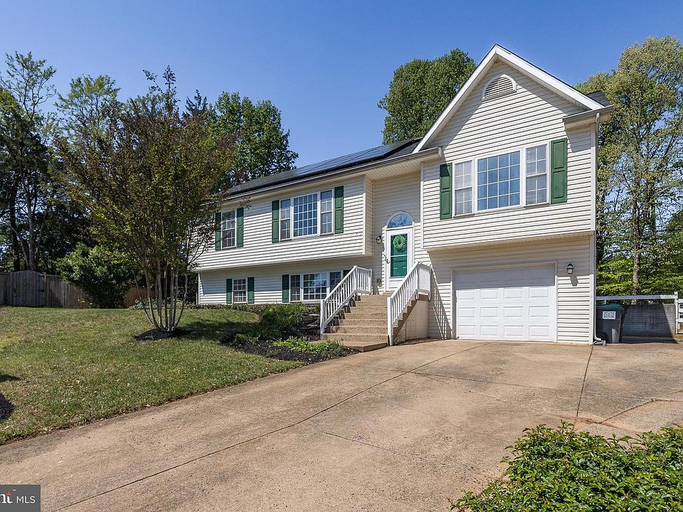 1st image of 7584 Myers Ct