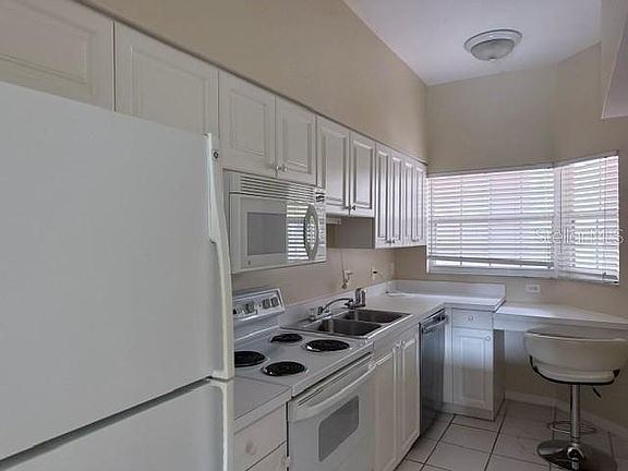 3rd image of 4220 Central Sarasota Pkwy APT 1215