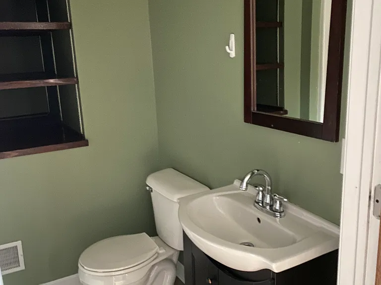 444 College Ave — Photo 19