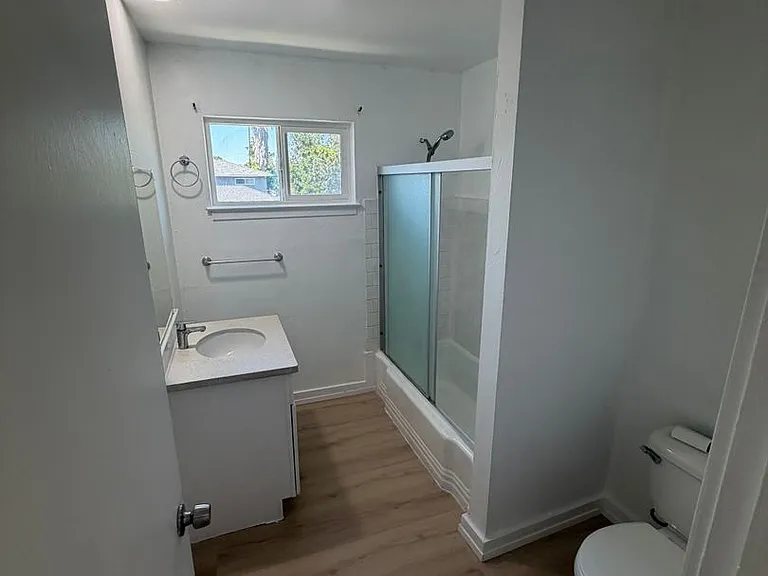831 Opal Dr — Photo 8