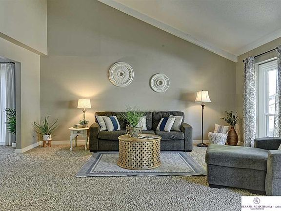 2nd image of 11668 Quail Dr