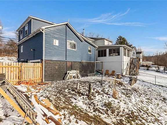 5th image of 1223 Laurel Hill Rd