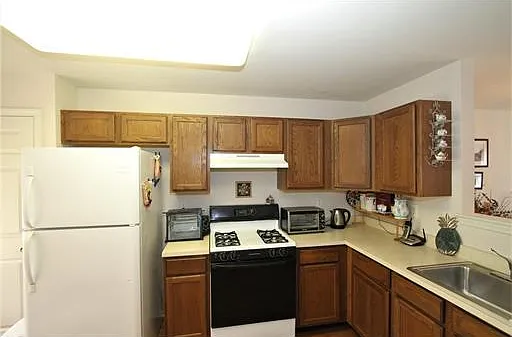 99 Giera Ct — Photo 12