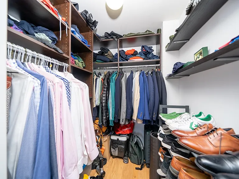 700 Grove St #11S — Photo 11