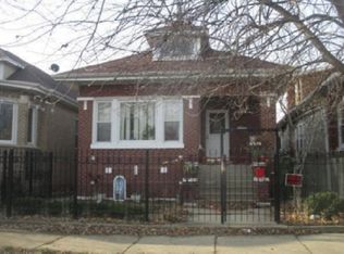6018 S Sacramento Ave, Chicago, IL 60629