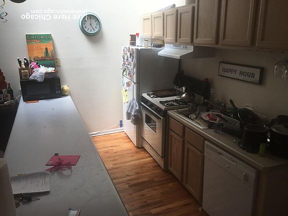 3rd image of 2520 N Lincoln Ave #4DS