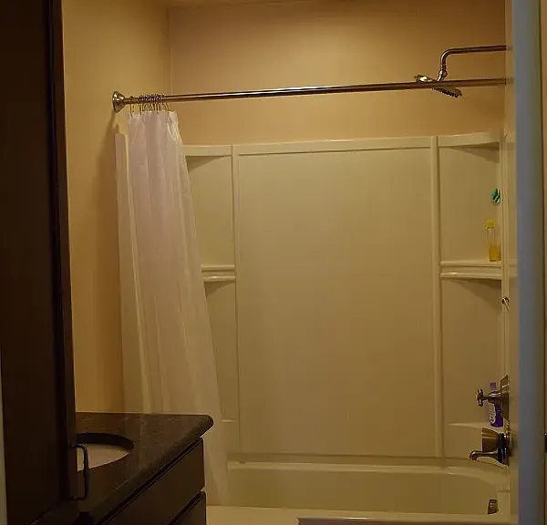 229 Oakwood Ave — Photo 16