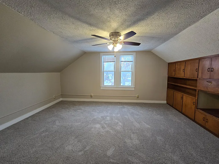 410 E Grand River Ave #2 — Photo 9