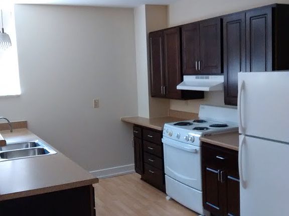 4th image of 601 N Jefferson St #11584159
