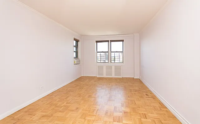 Sold by Re/Max In The City | media 4