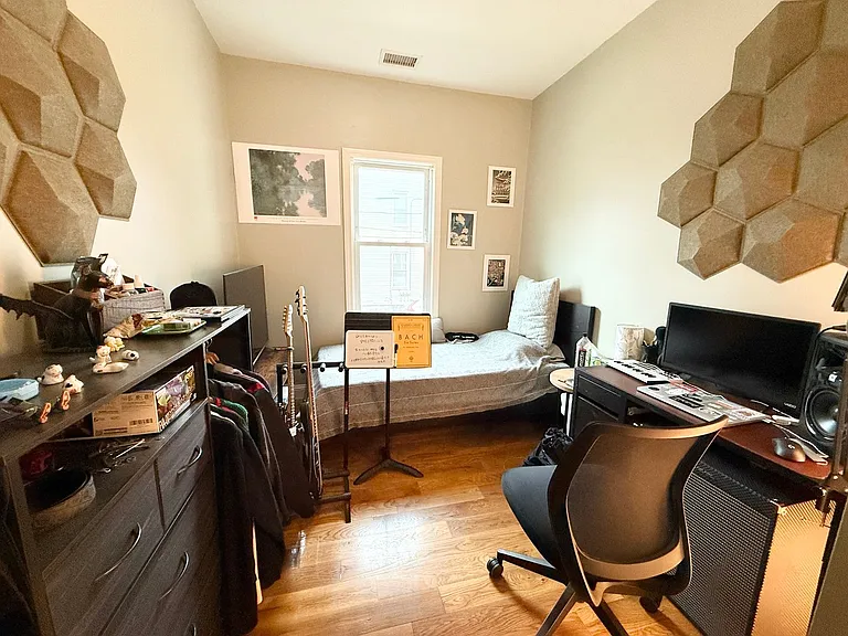 17 Imrie Rd #3 — Photo 4