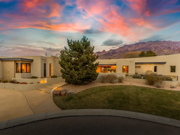 8804 Coralita Ct NE, Albuquerque, NM 87122