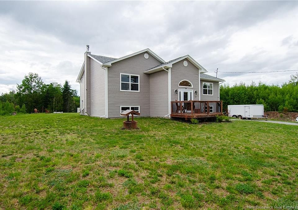 1st image of 360 Passekeag Rd