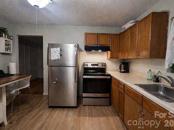 5th image of 6836 Deanwood Pl