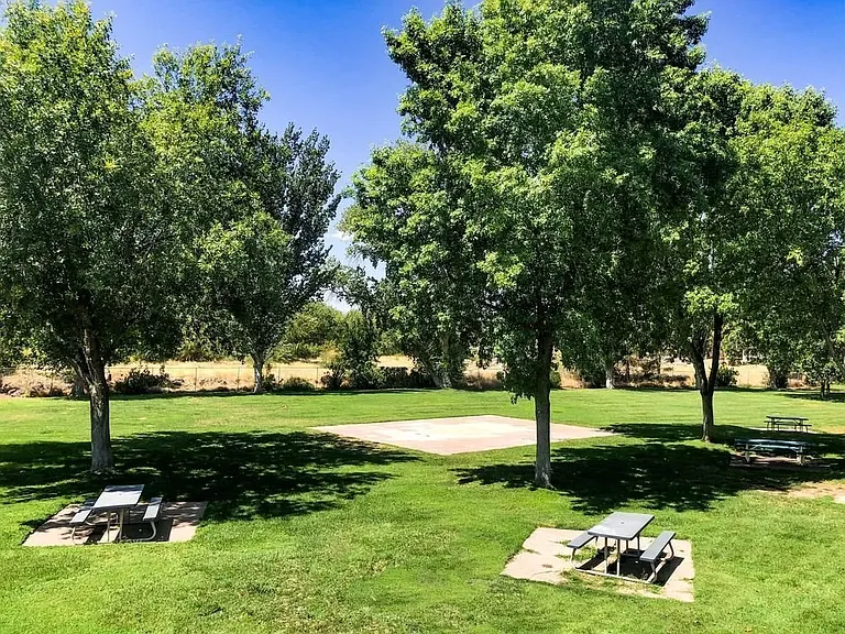 351 S Valley View Dr #30 — Photo 28