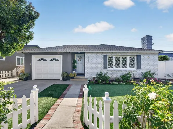 2141 Snowden Ave, Long Beach, CA 90815
