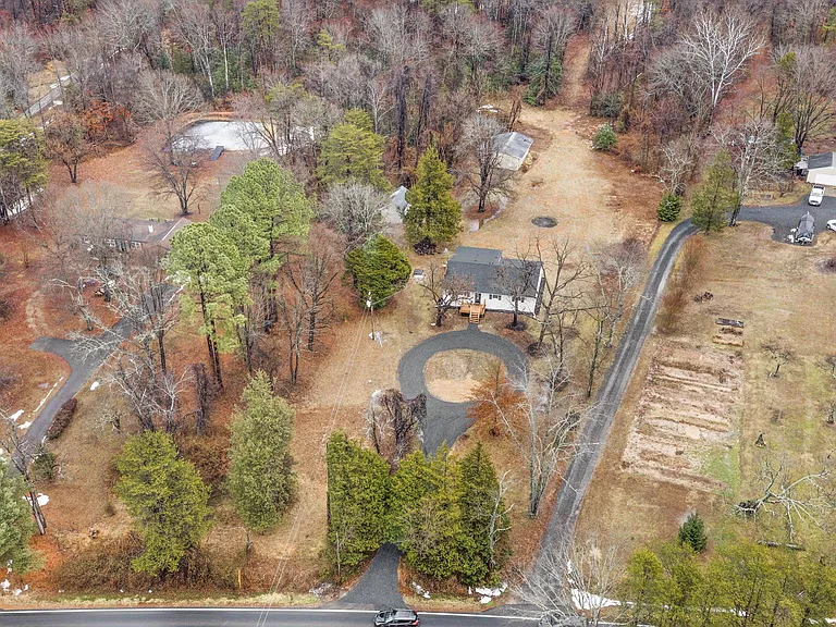 10789 Brent Town Rd — Photo 29