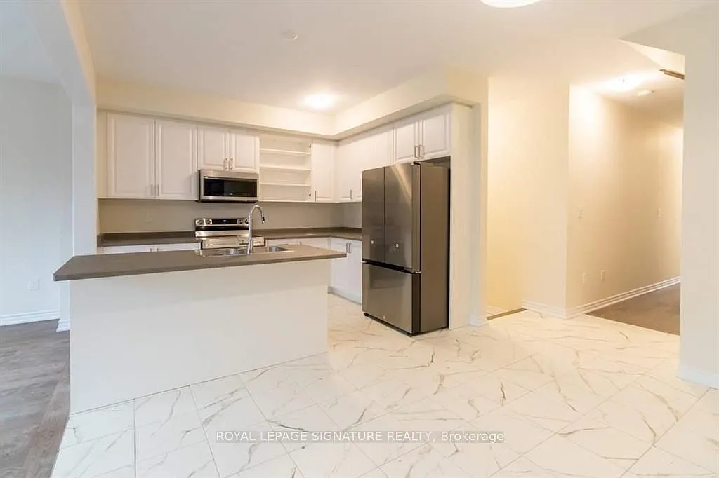 4 bed, $2,700 — Photo 2