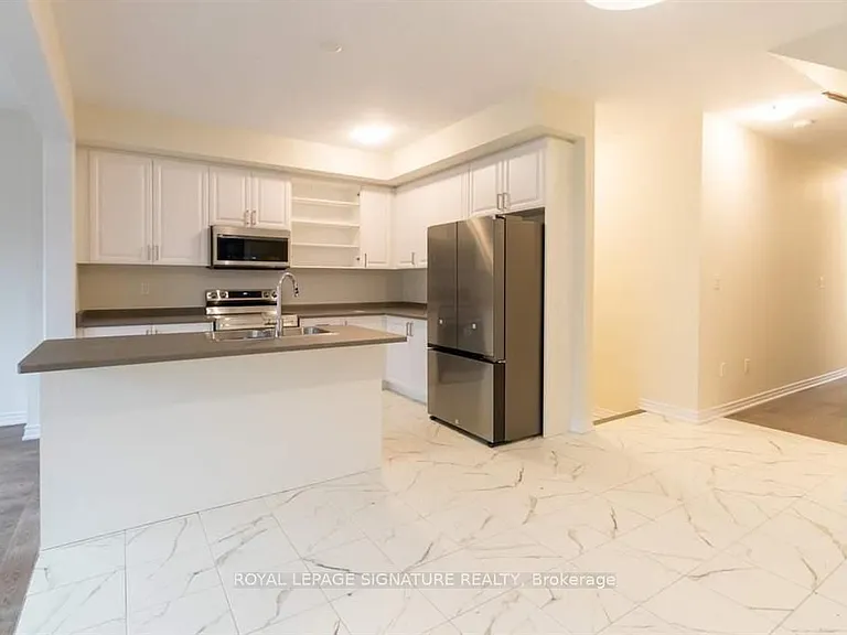 65 Concord Dr — Photo 2