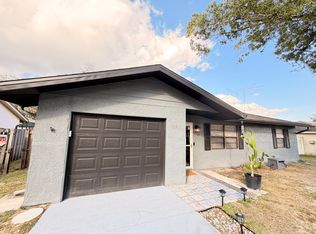 39241 8th Ave, Zephyrhills, FL 33542