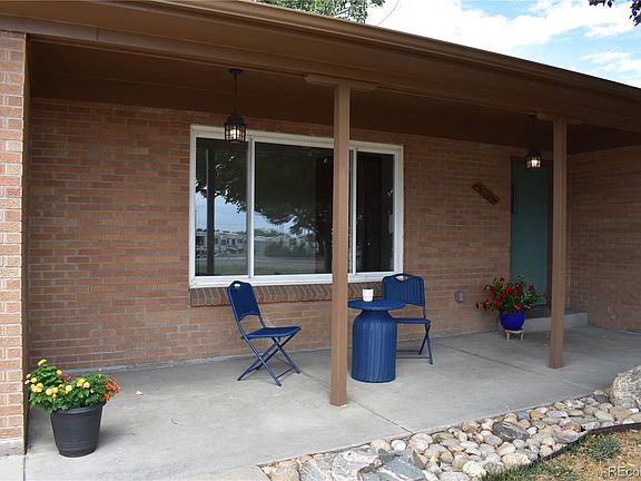 3rd image of 4701 Indiana Street