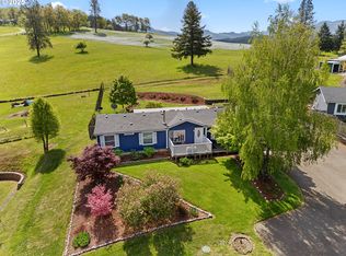 491 Grandview St, Glide, OR 97443