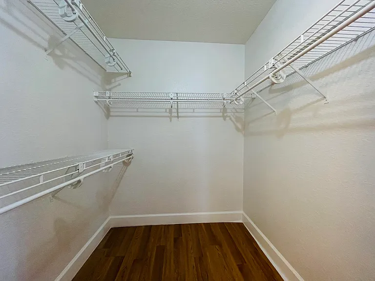 4354 Mahogany Ridge Dr — Photo 16