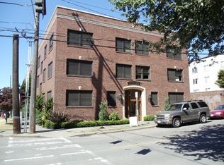 603 3rd Ave W #301, Seattle, WA 98119