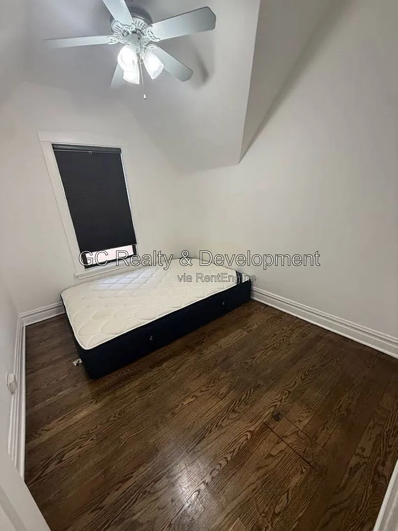 1 bed, 1.0 bath, 675 sqft, $1,800 — Photo 4