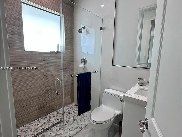 8410 SW 65th Ave — Photo 43