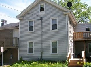 5 Lancaster Ct, Merrimac, MA 01860