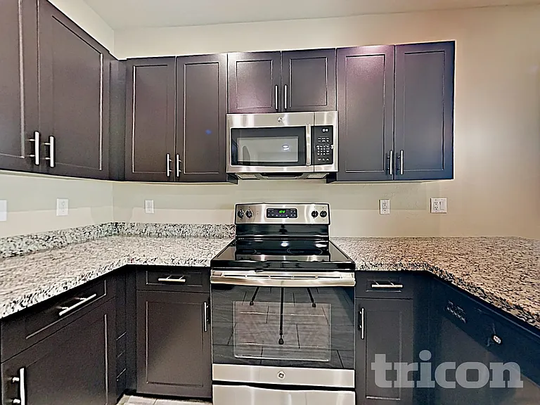 12541 W Hummingbird Ter — Photo 7