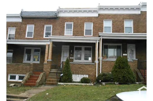 Building Photo - 3015 Mayfield Ave
