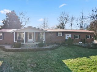 719 Sunlight Rd, Ellijay, GA 30540