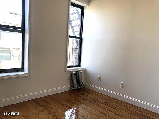 Rented by Corcoran | media 12
