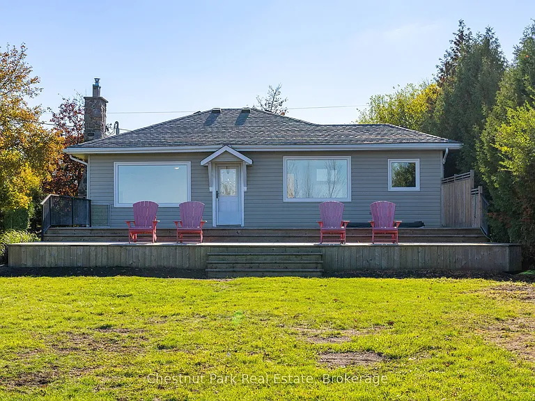 35 Saint Clair St — Photo 16