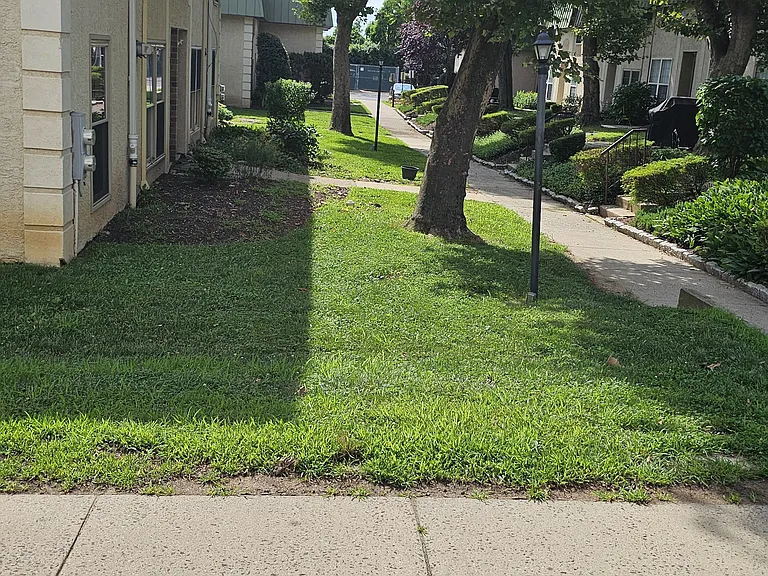 441 Tomlinson Rd #H1 — Photo 6