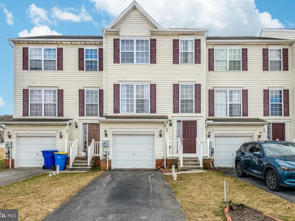 324 Mesa Ln, York, PA 17408