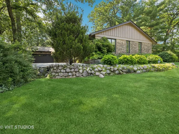 20830 W Exeter Rd, Kildeer, IL 60047