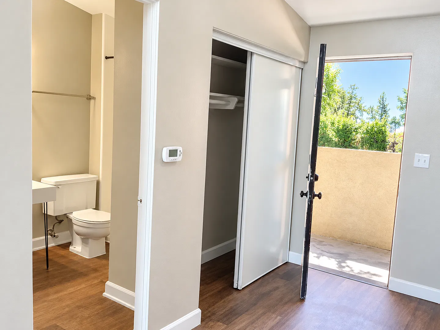 The 'Mingo Apts — Photo 2