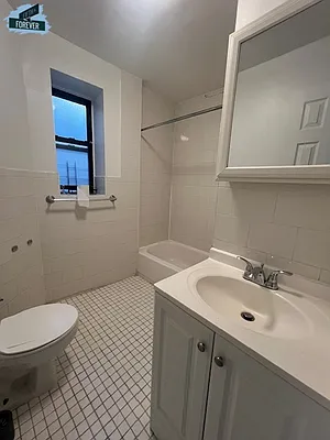 Rented by Fifth & Forever LLC | media 35