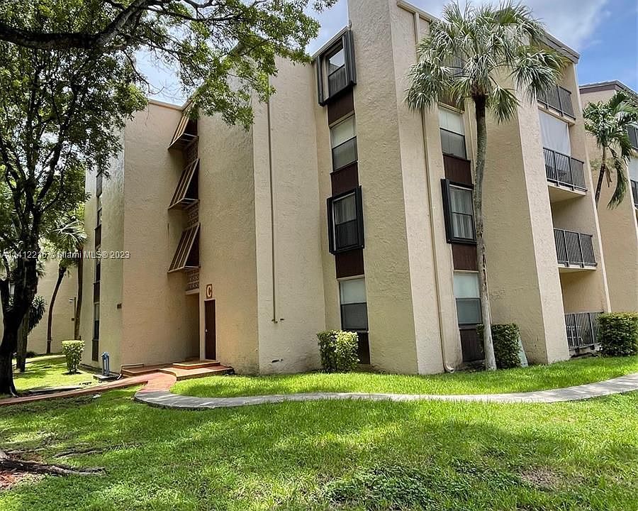 1st image of 14221 N Kendall Dr #209C