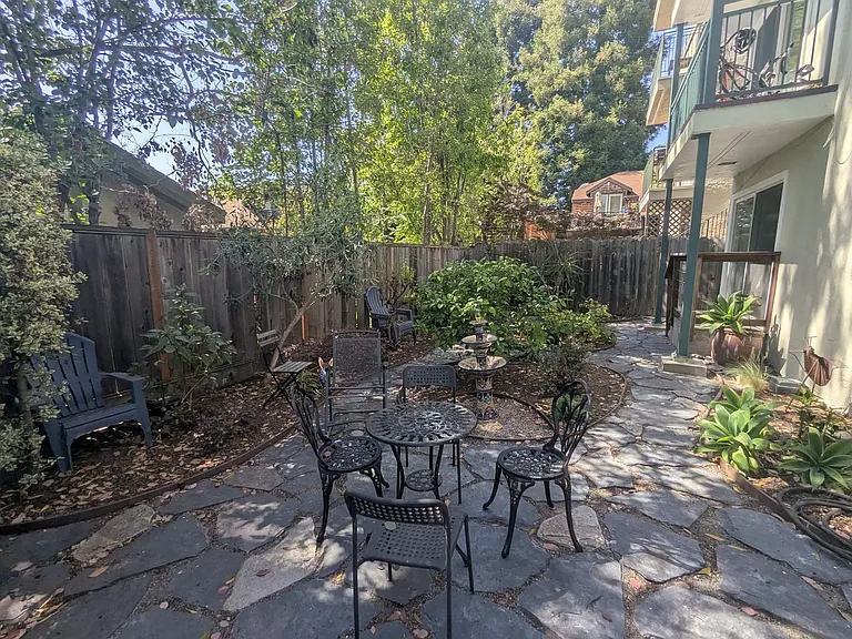 1624 Milvia Street — Photo 9