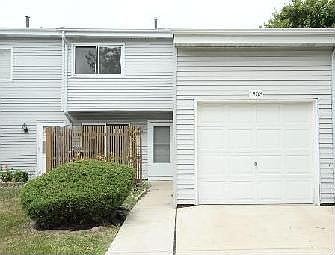 1st image of 1908 Basswood Ln