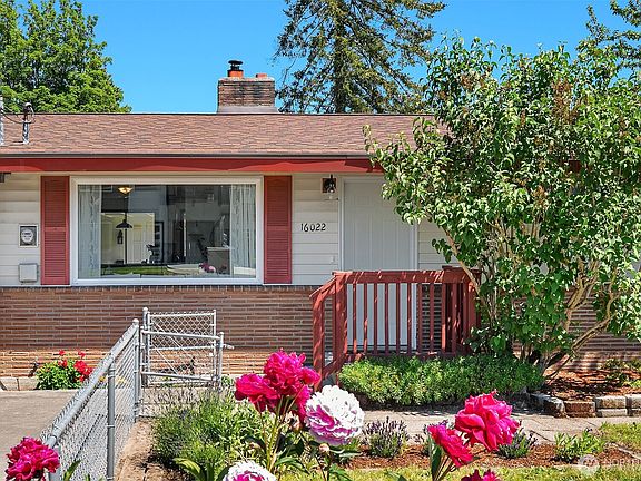 2nd image of 16022 11th Avenue SW