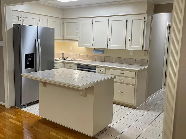 107 Papwood Cir — Photo 2