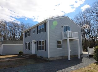 68 Boyce Ave, Barrington, RI 02806