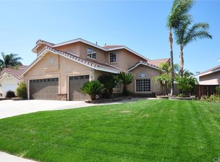 843 Crestmont Cir, Corona, CA 92882